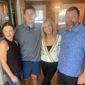 Meet your Posher, Karlie